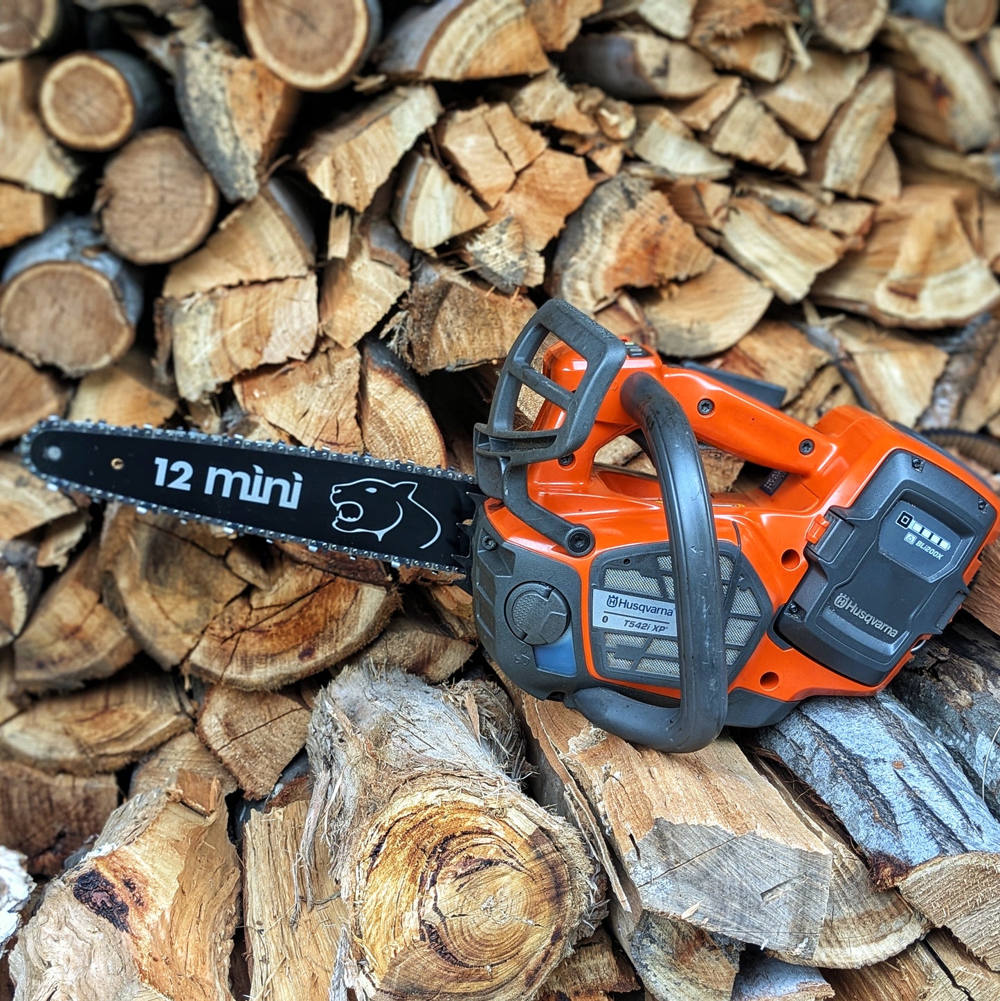 Panther Mini Bar 12" Husqvarna - Black